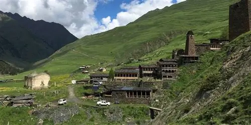 Встреча с одиноким жителем самой высокогорной деревни Европы