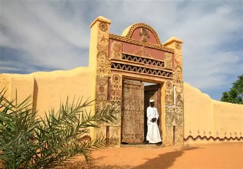 Хотя современная республика Судан была образована в 20 веке, история этого района насчитывает тысячелетия.