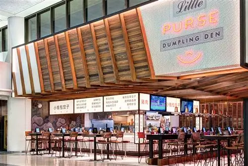 Ресторан Little Purse, специализирующийся на пельменях, входит в число кулинарных заведений терминала C в Ньюарке.