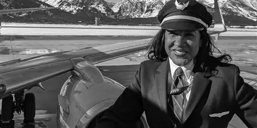 Где все черные женщины-пилоты?