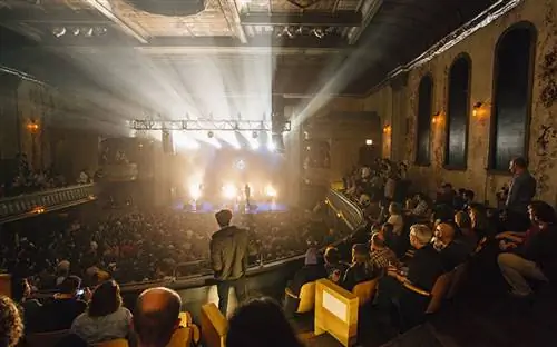 Примерно с 1892 года Талия-холл по-прежнему остается одним из лучших мест в Чикаго для посещения концертов.