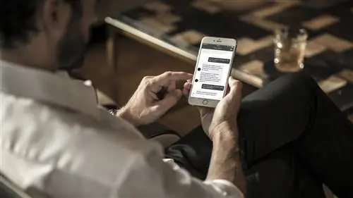 Four Seasons Hotels and Resorts надеется поддерживать общение гостей и персонала с помощью приложения Four Seasons Chat.