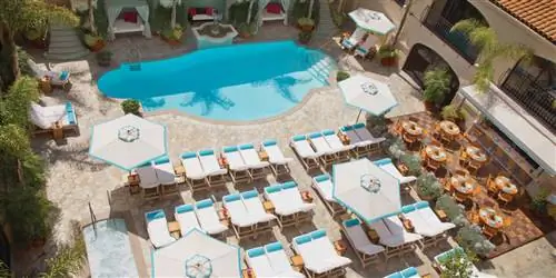 Бесконтактные услуги и уборка больничного уровня: что делают отели, чтобы соответствовать санитарным стандартам в связи с коронавирусом