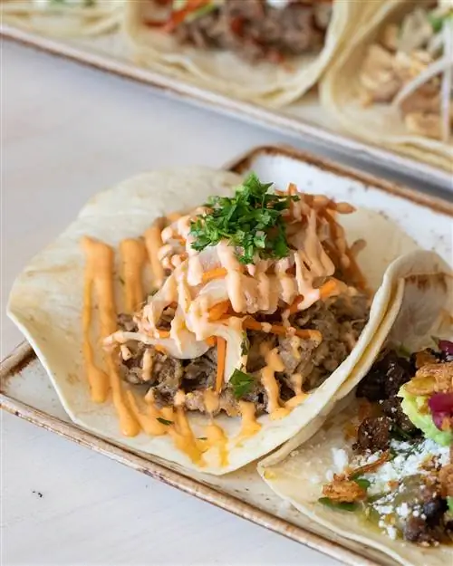 Тако Bahn Mi от Tortilla с персиками - это блюдо, которое вы захотите приготовить в два раза больше.