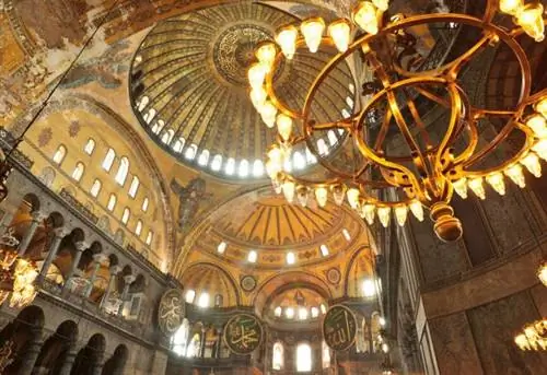 Санта София, Церковь Святой Мудрости, VI век, Султанахмет, Стамбул, Турция Азия