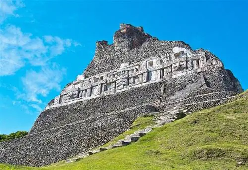 Xunantunich Древние археологические раскопки майя, Белиз
