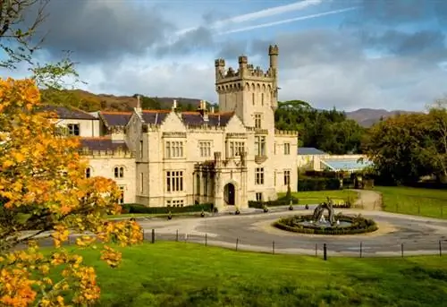 замок-отель, Lough Eske Castle Hotel, современный, недалеко от города Донегол, северная Ирландия, пятизвездочный отель, графство Донегол, елизаветинская усадьба, спа-салон в стиле стеклянной оранжереи, крытый бассейн, гриль Cedars, устрицы