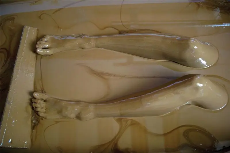 Лечение сырой нефтью в санатории в Нафталане, Азербайджан