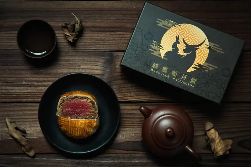 Лунные лепешки Phoebe's Kitchen бывают с начинкой из говядины или даже лосося