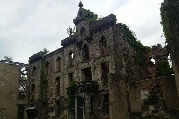 Руины больницы оспы на острове Рузвельта