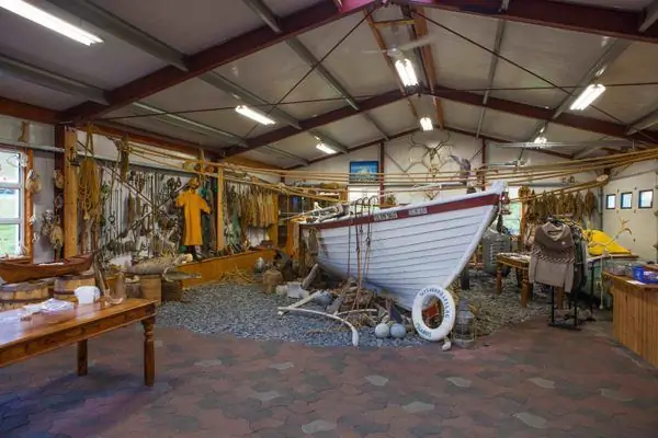 Музей акул Бьярнархёфн