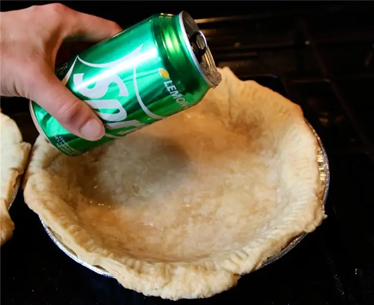 Основной ингредиент добавляет немного карбонизации и лимонно-лаймового вкуса