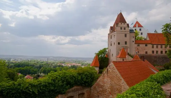 Замок Траусниц и Вундеркамера