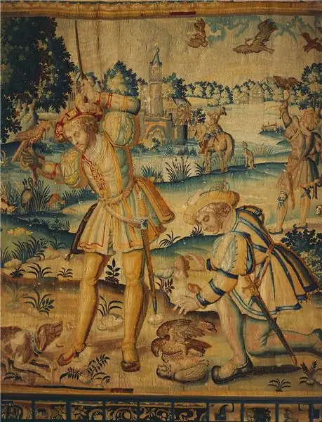 Во Франции 17 века соколиная охота была прерогативой аристократии. В Европе 21 века около 10 000 человек открыто занимаются этим видом спорта