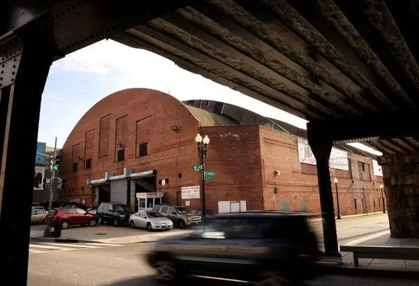 Washington Coliseum: место проведения первого концерта The Beatles в США