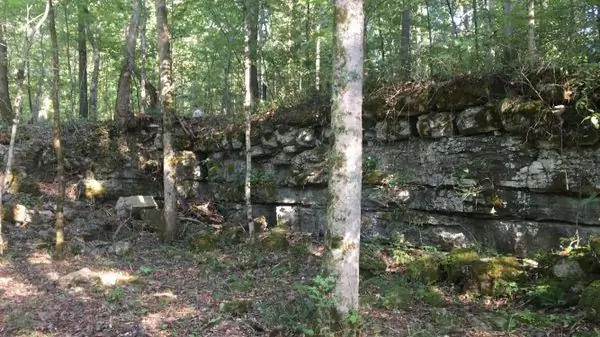 Старый каменный форт