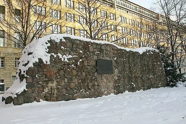 Стена Старого города Берлина