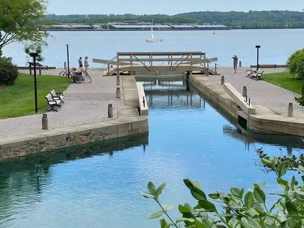 Парк Alexandria Tide Lock