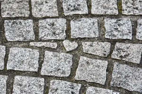 Секретные булыжники пряток