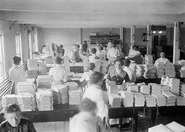 Бумага жива и здорова в типографии правительства США