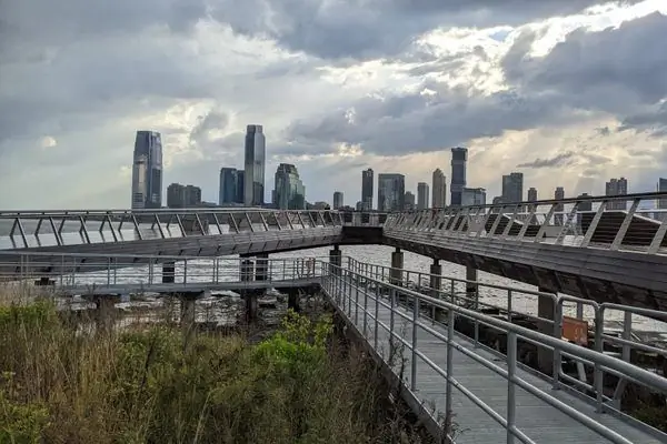 Пирс 26 Приливная палуба