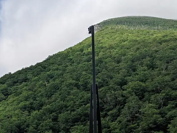 Старик с горы Profiler Plaza