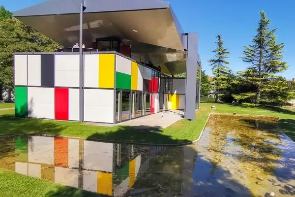 Павильон Ле Корбюзье