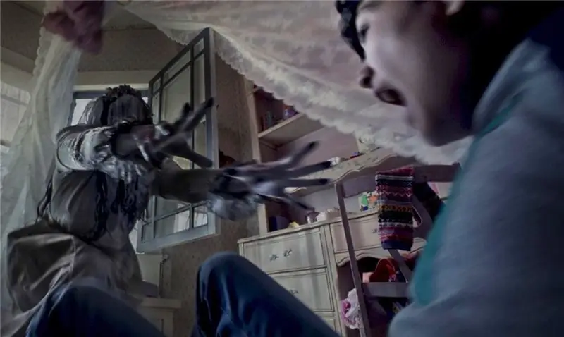 Берегись, иначе она придет и заберет тебя. Кадр из фильма Проклятие Ла Йороны