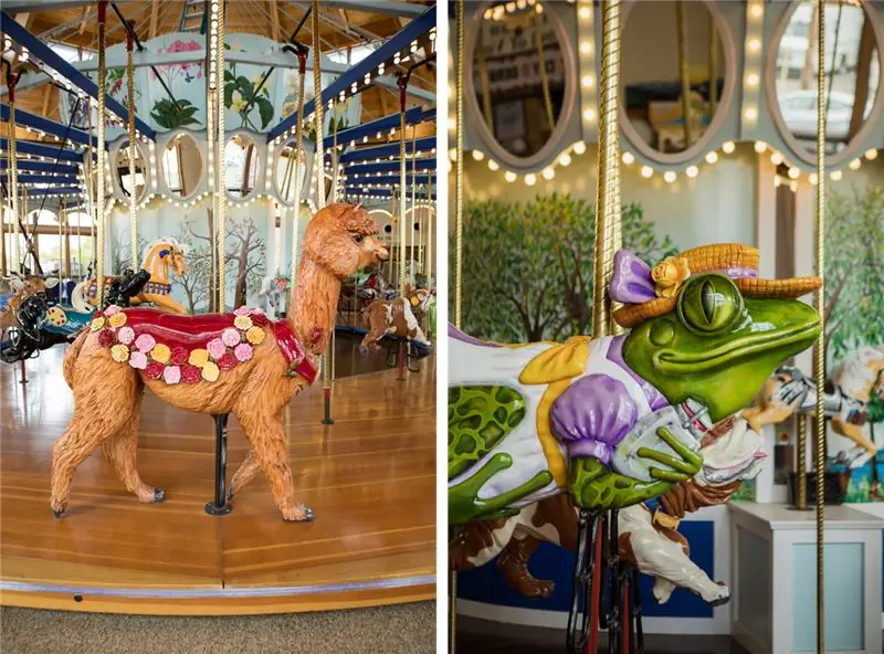 Таффи (слева) была подарком на День святого Валентина в семье фермеров, выращивающих альпака, а Харриетта была вырезана в память об Анне Харриет Мерфи, у которой была коллекция из 200 фарфоровых лягушек