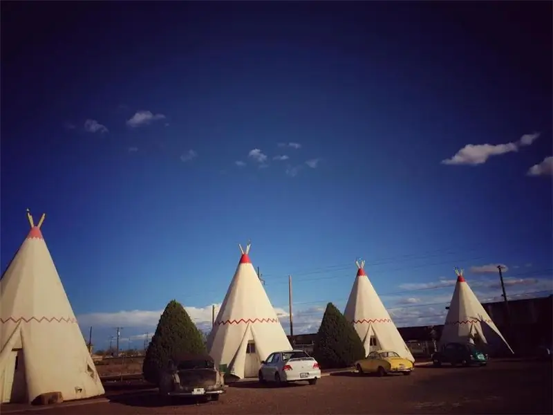 Не чувствительный или аутентичный, но, безусловно, безошибочный