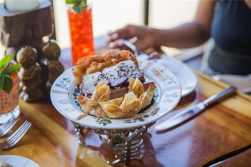 Считается, что крабовый рангун торговца Вика был оригиналом