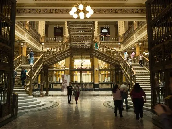 Palacio Postal: Потрясающее вековое почтовое отделение в Мехико