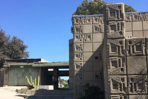 Забытый дом Фрэнка Ллойда Райта на Голливудских холмах