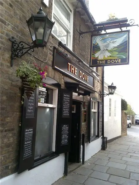 Тип Doves утерян навсегда, но Dove Pub остался