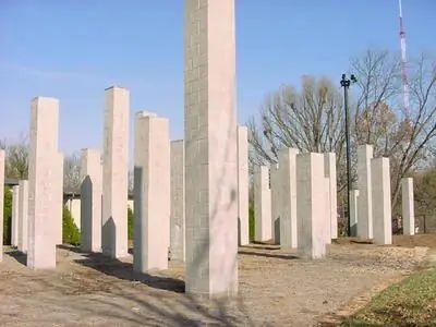 54 Колонны Атланты