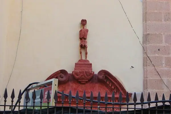 Скелет Санта-Приска