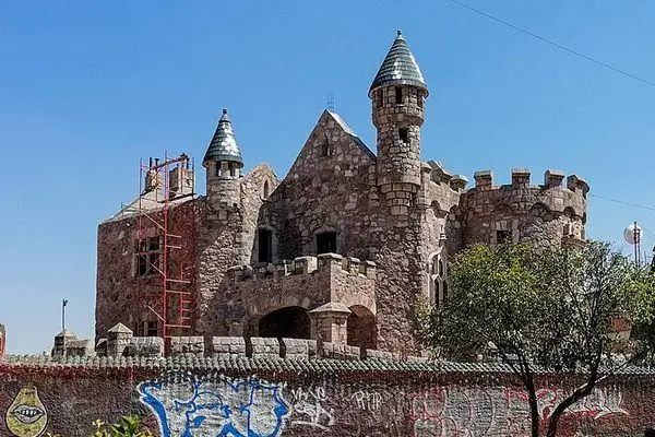 Кастильо Ортега-Дуглас