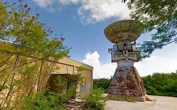 Заброшенный радар времен холодной войны