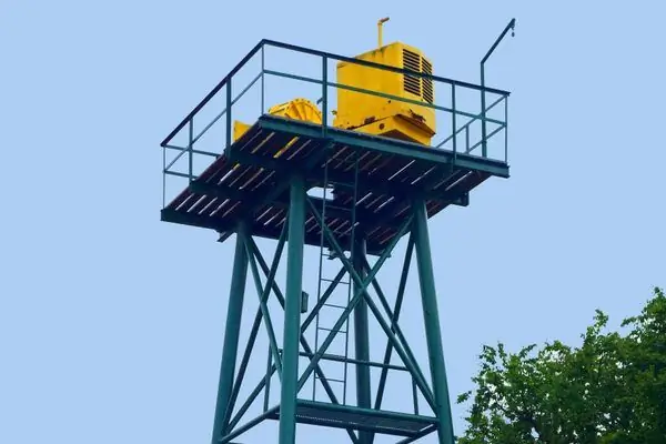 Башня воздушной тревоги в парке Финни