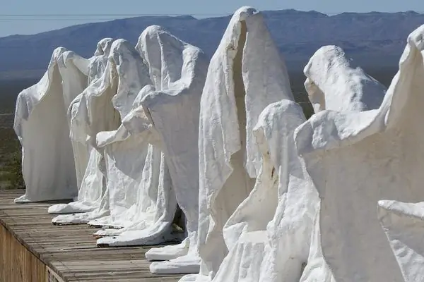 Тайная вечеря Альберта Шукальского