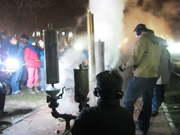 Рождественский паровой свисток Pratt's