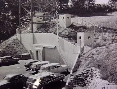 Заброшенный ядерный бункер на вершине вулкана