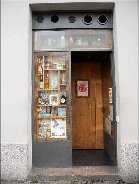 Это самый маленький бар в мире?