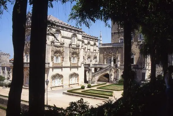 Палас Отель Буссако