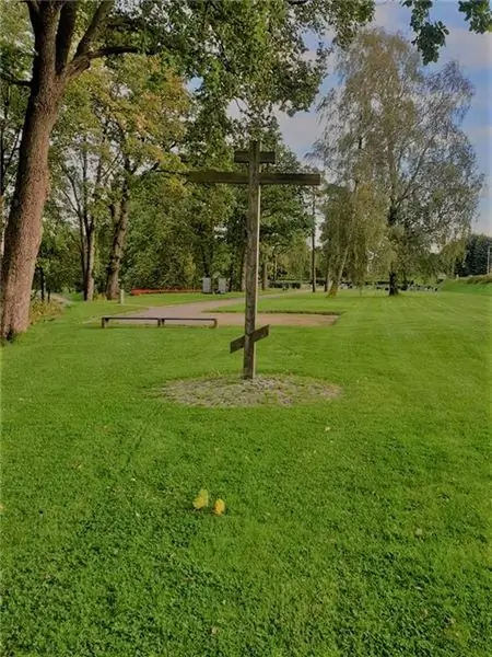 Мемориальные могилы расстрелянных российских военнопленных