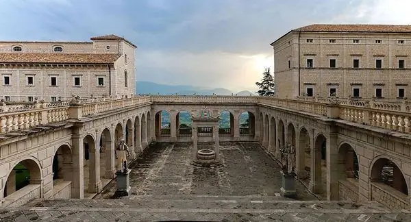 Аббатство Монтекассино