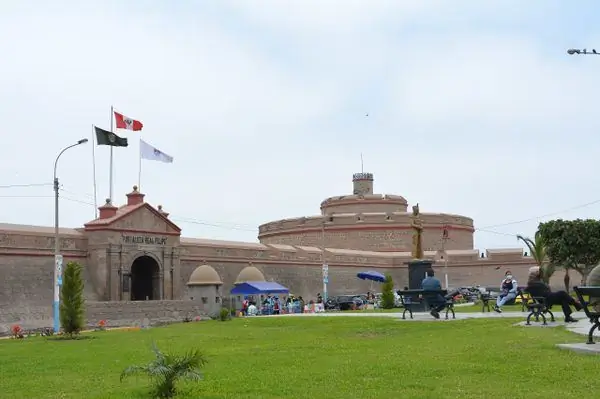 Форталеза-дель-Реаль Фелипе