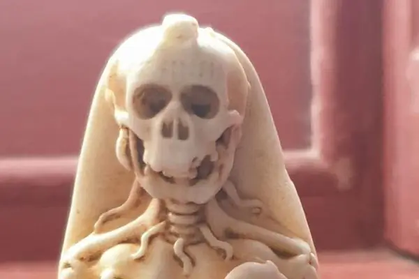 Подвеска Memento Mori