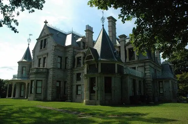 Степфордские жены