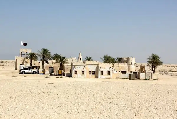 Жуткая заброшенная съемочная площадка Катара